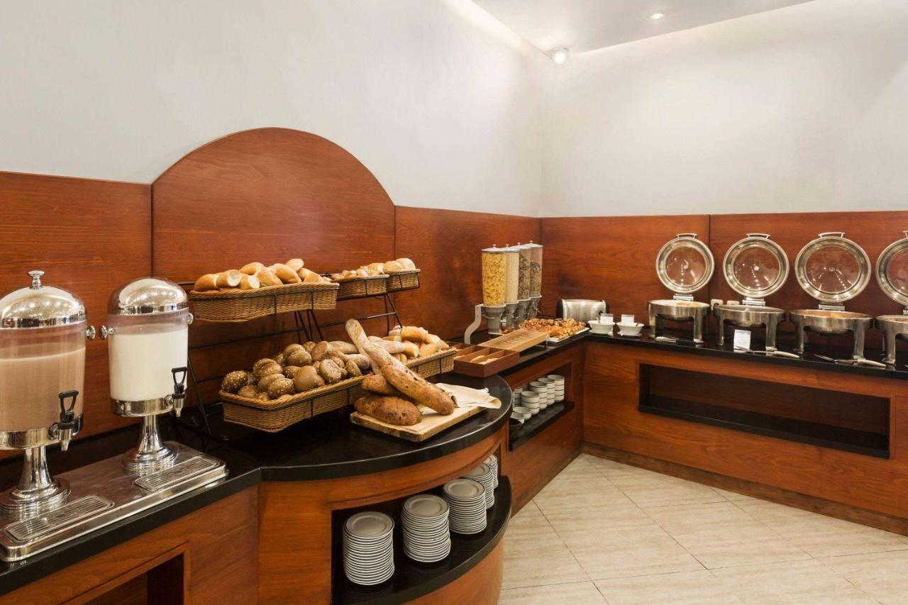 Ramada Hotel 4*
