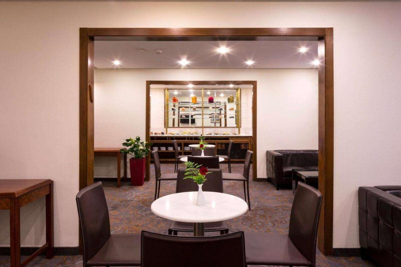 Ramada Hotel 4*